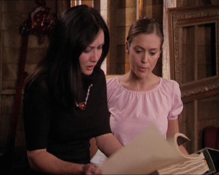 Charmed-Online-dot-212Awakened0848.jpg