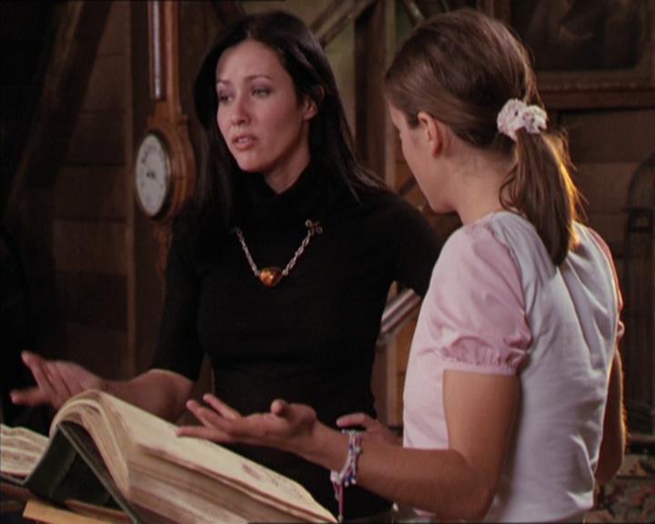 Charmed-Online-dot-212Awakened0876.jpg