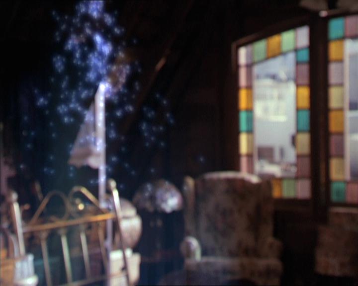 Charmed-Online-dot-212Awakened0884.jpg