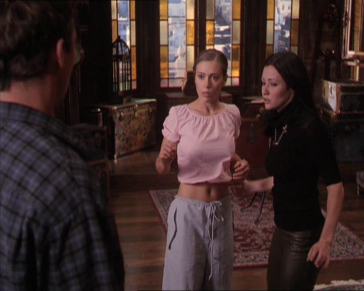Charmed-Online-dot-212Awakened0888.jpg