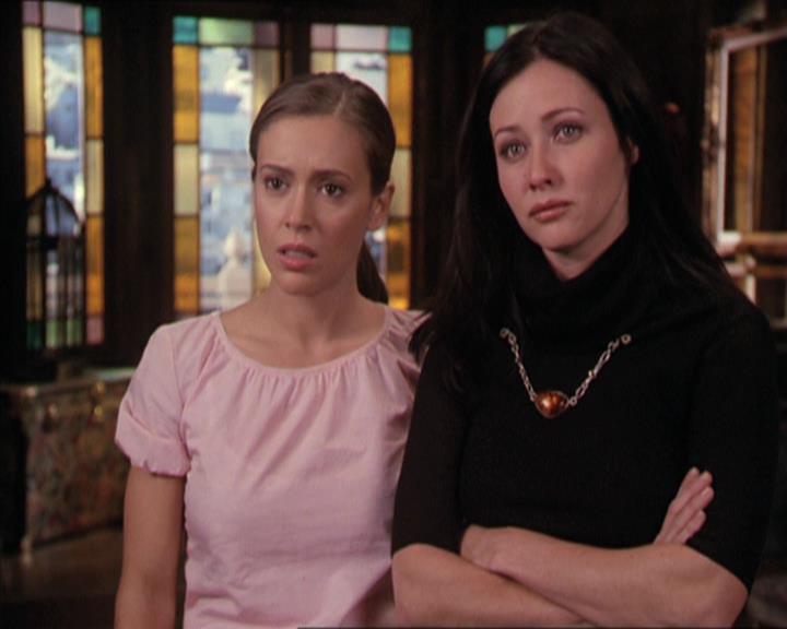 Charmed-Online-dot-212Awakened0918.jpg