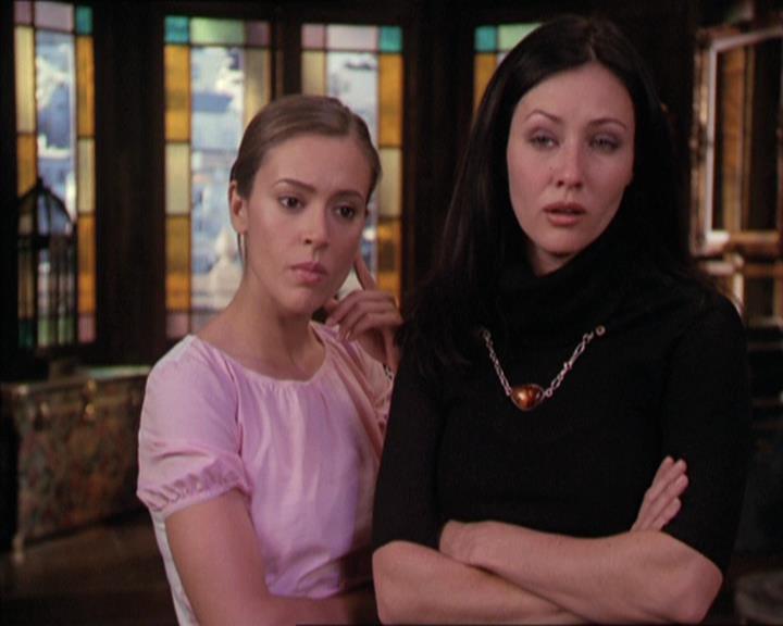 Charmed-Online-dot-212Awakened0930.jpg