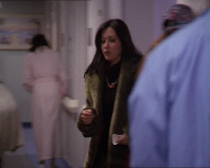Charmed-Online-dot-212Awakened0939.jpg