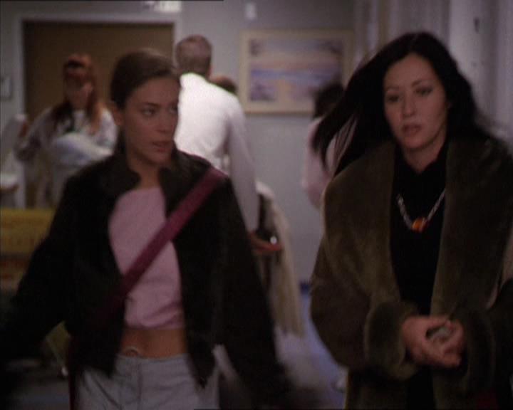 Charmed-Online-dot-212Awakened0940.jpg