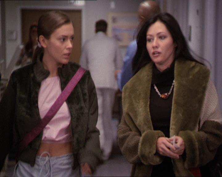 Charmed-Online-dot-212Awakened0941.jpg