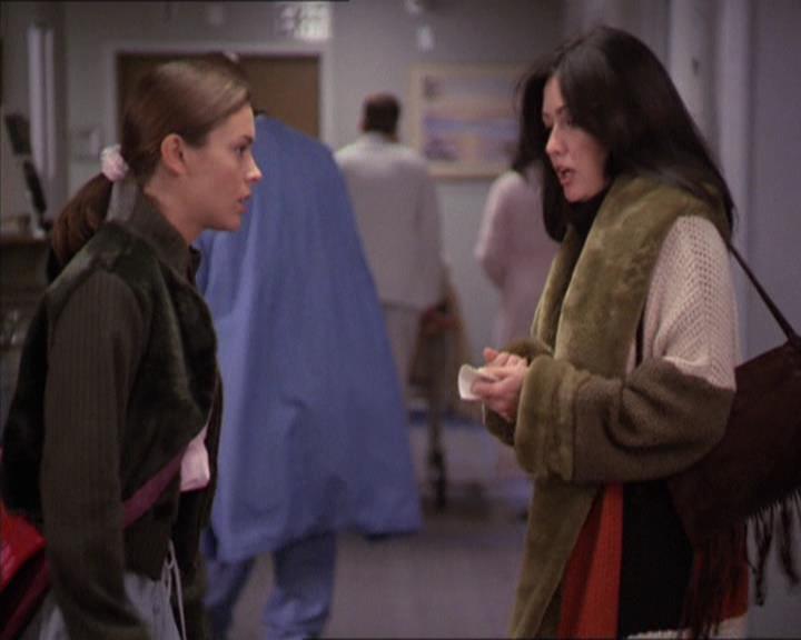 Charmed-Online-dot-212Awakened0942.jpg