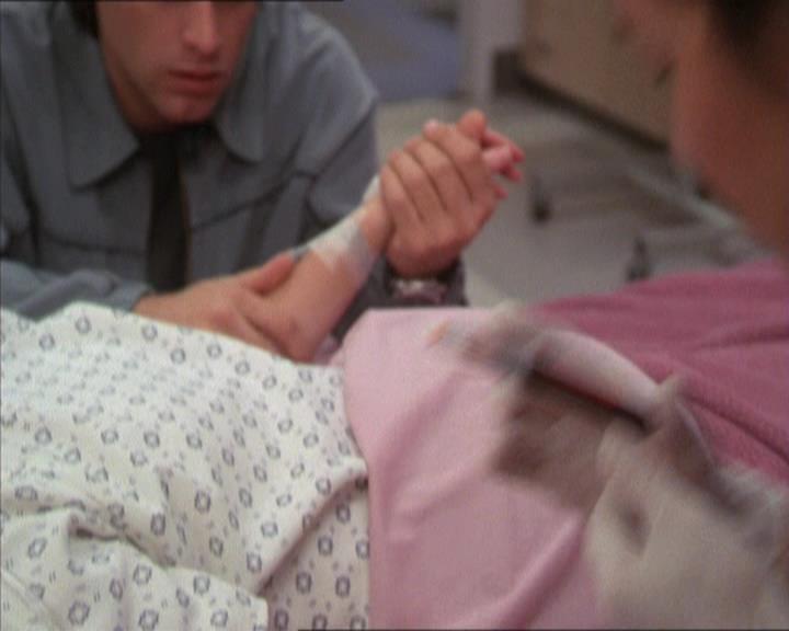 Charmed-Online-dot-212Awakened0950.jpg