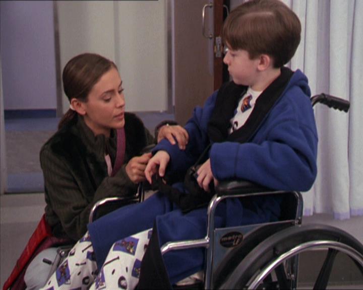 Charmed-Online-dot-212Awakened0993.jpg