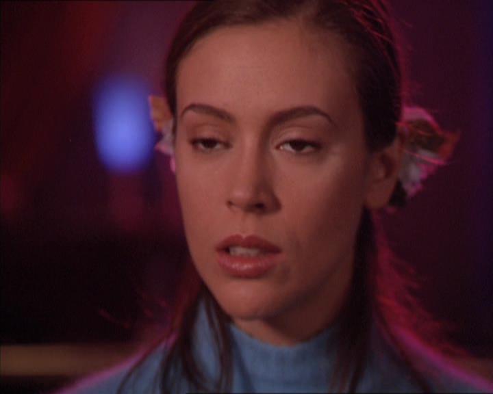 Charmed-Online-dot-212Awakened1270.jpg