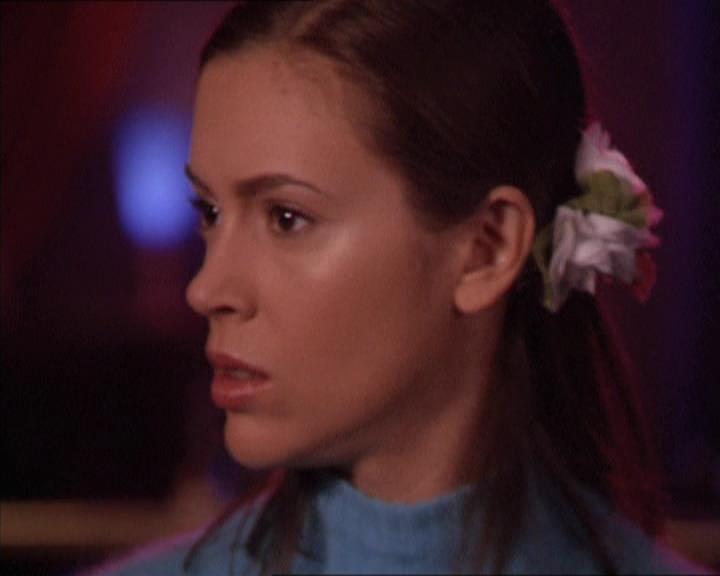 Charmed-Online-dot-212Awakened1277.jpg