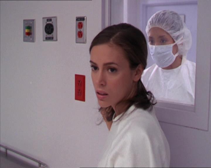 Charmed-Online-dot-212Awakened1552.jpg
