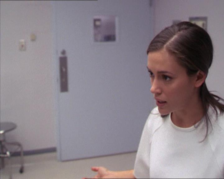 Charmed-Online-dot-212Awakened1556.jpg