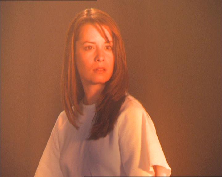 Charmed-Online-dot-212Awakened1981.jpg