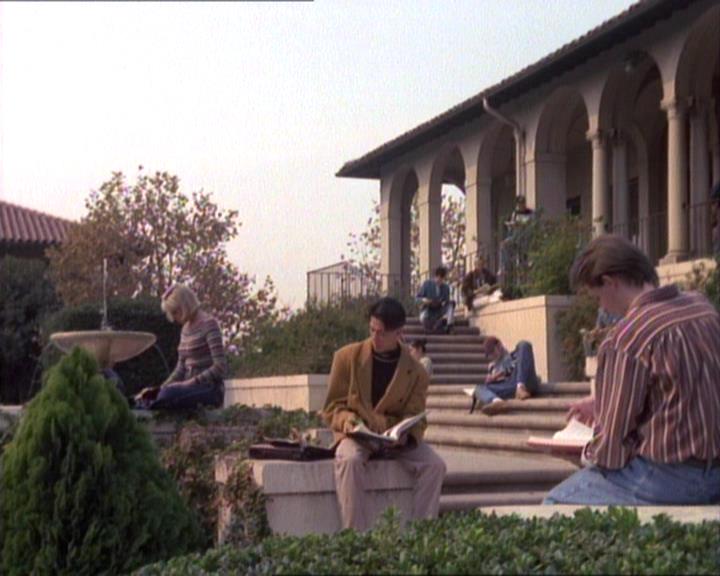 Charmed-Online-dot-213AnimalPragmatism0001.jpg
