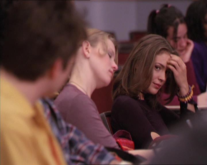 Charmed-Online-dot-213AnimalPragmatism0024.jpg