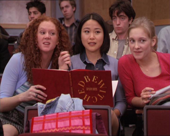 Charmed-Online-dot-213AnimalPragmatism0038.jpg