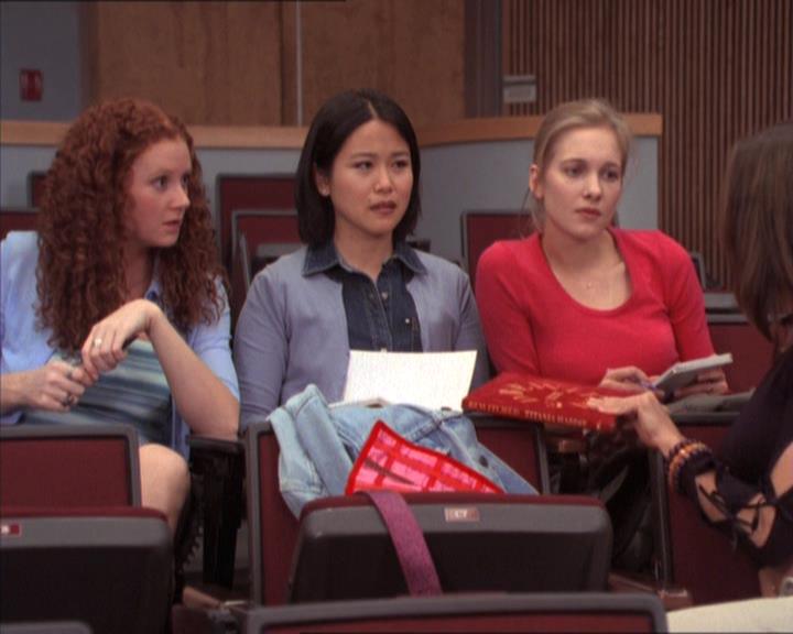Charmed-Online-dot-213AnimalPragmatism0090.jpg