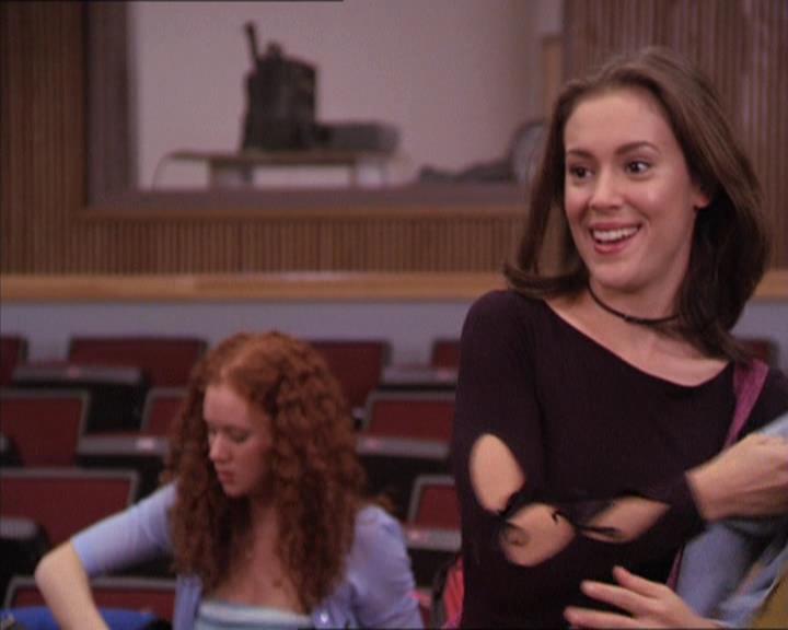 Charmed-Online-dot-213AnimalPragmatism0109.jpg