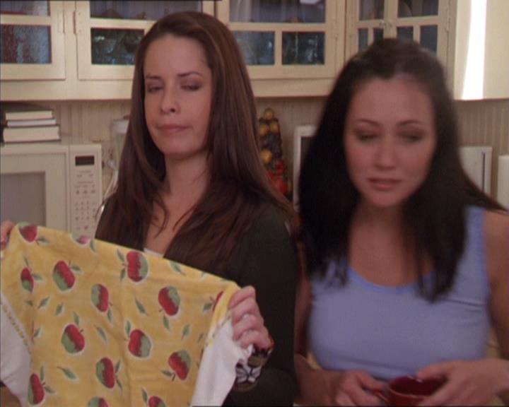 Charmed-Online-dot-213AnimalPragmatism0323.jpg