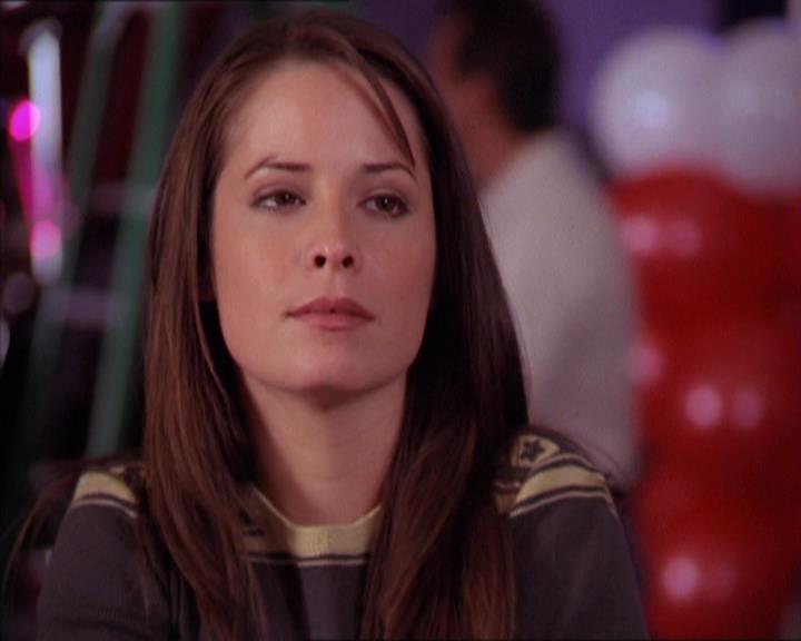 Charmed-Online-dot-213AnimalPragmatism0521.jpg