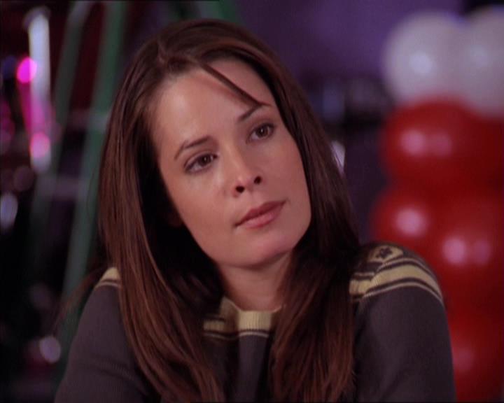 Charmed-Online-dot-213AnimalPragmatism0529.jpg