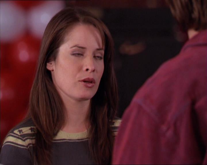 Charmed-Online-dot-213AnimalPragmatism0597.jpg