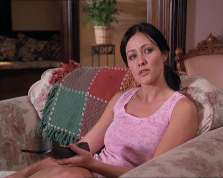 Charmed-Online-dot-213AnimalPragmatism0670.jpg