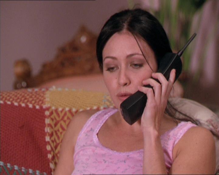 Charmed-Online-dot-213AnimalPragmatism0681.jpg
