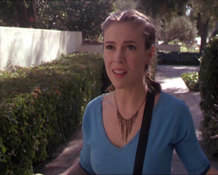 Charmed-Online-dot-213AnimalPragmatism0773.jpg