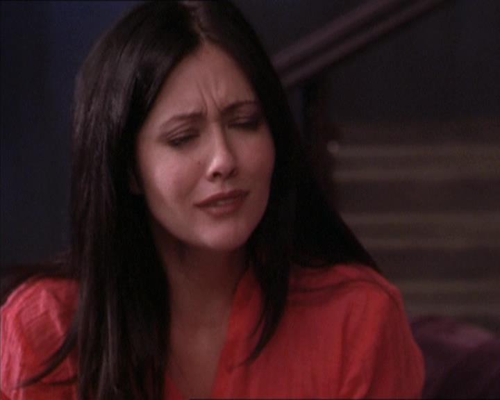 Charmed-Online-dot-213AnimalPragmatism0810.jpg