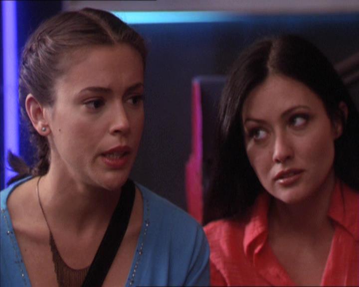 Charmed-Online-dot-213AnimalPragmatism0843.jpg