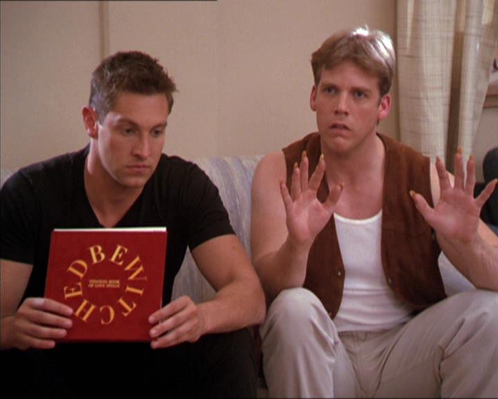 Charmed-Online-dot-213AnimalPragmatism0913.jpg