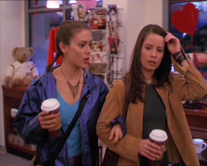 Charmed-Online-dot-213AnimalPragmatism0988.jpg