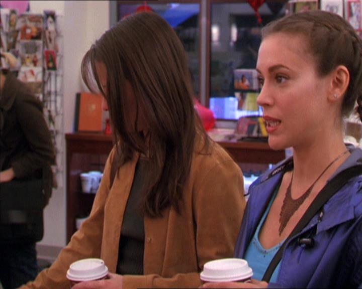 Charmed-Online-dot-213AnimalPragmatism1003.jpg