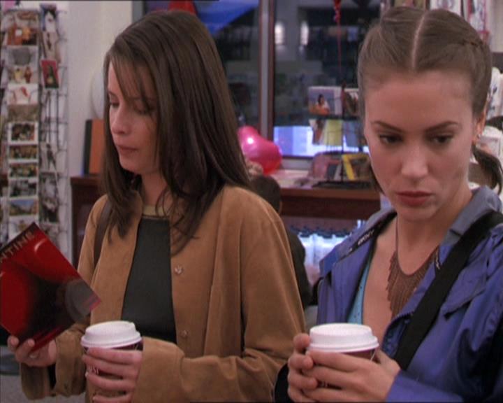 Charmed-Online-dot-213AnimalPragmatism1020.jpg