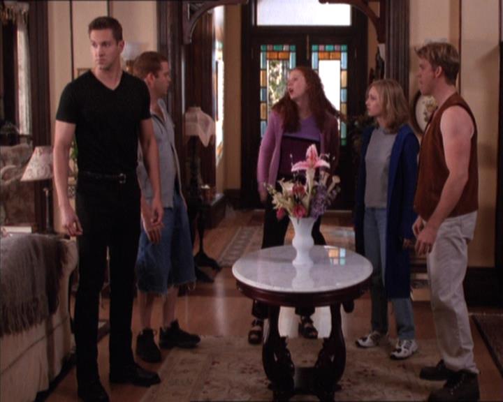 Charmed-Online-dot-213AnimalPragmatism1222.jpg