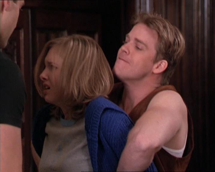 Charmed-Online-dot-213AnimalPragmatism1270.jpg
