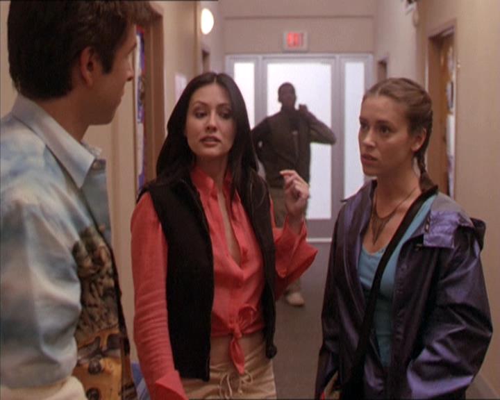 Charmed-Online-dot-213AnimalPragmatism1362.jpg