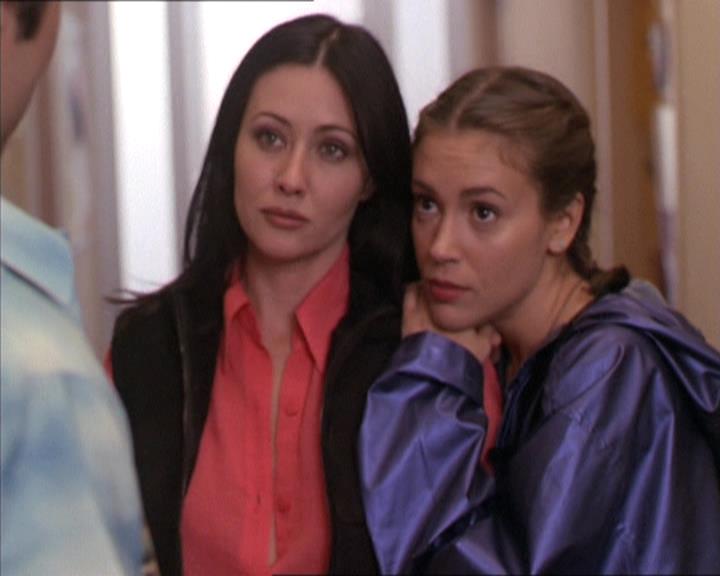 Charmed-Online-dot-213AnimalPragmatism1371.jpg