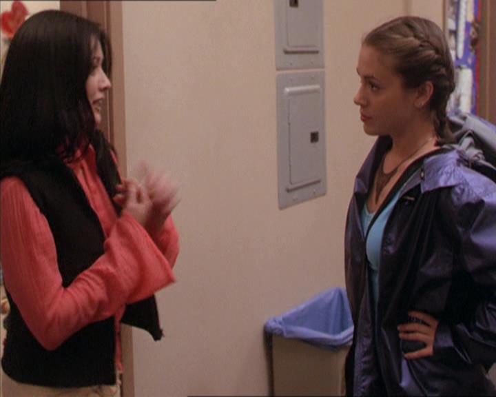 Charmed-Online-dot-213AnimalPragmatism1397.jpg