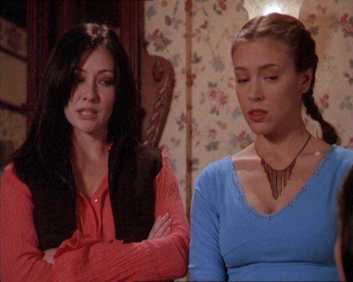 Charmed-Online-dot-213AnimalPragmatism1446.jpg