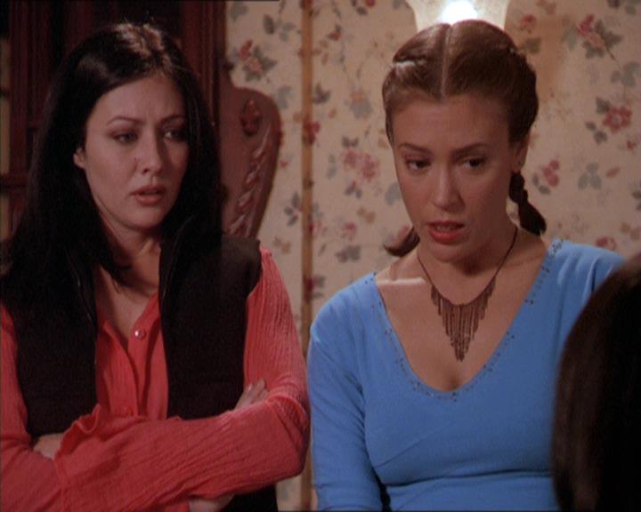 Charmed-Online-dot-213AnimalPragmatism1464.jpg