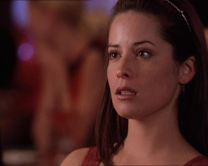 Charmed-Online-dot-213AnimalPragmatism1674.jpg