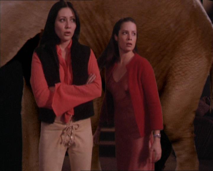 Charmed-Online-dot-213AnimalPragmatism1954.jpg