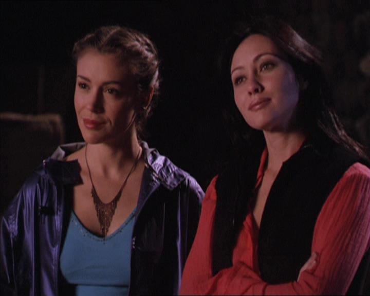 Charmed-Online-dot-213AnimalPragmatism2156.jpg