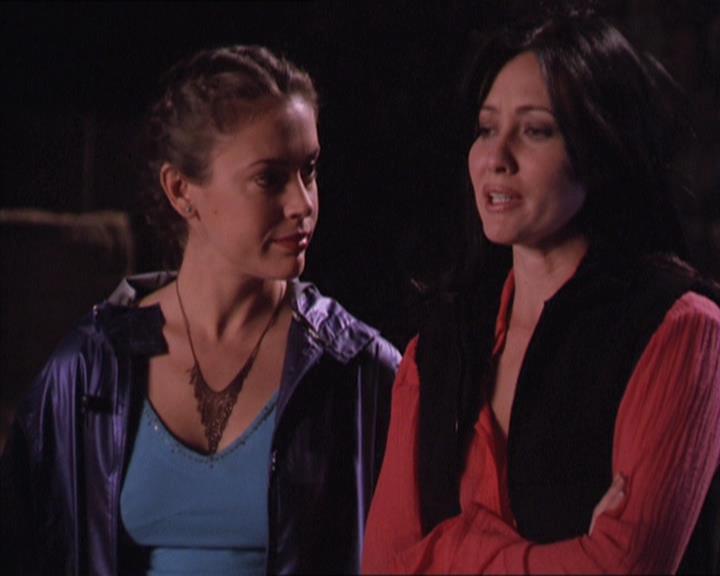 Charmed-Online-dot-213AnimalPragmatism2160.jpg