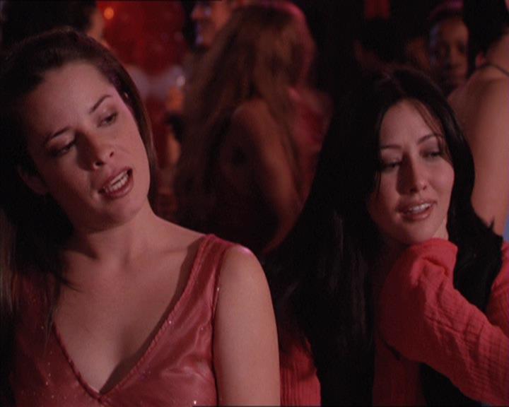 Charmed-Online-dot-213AnimalPragmatism2202.jpg