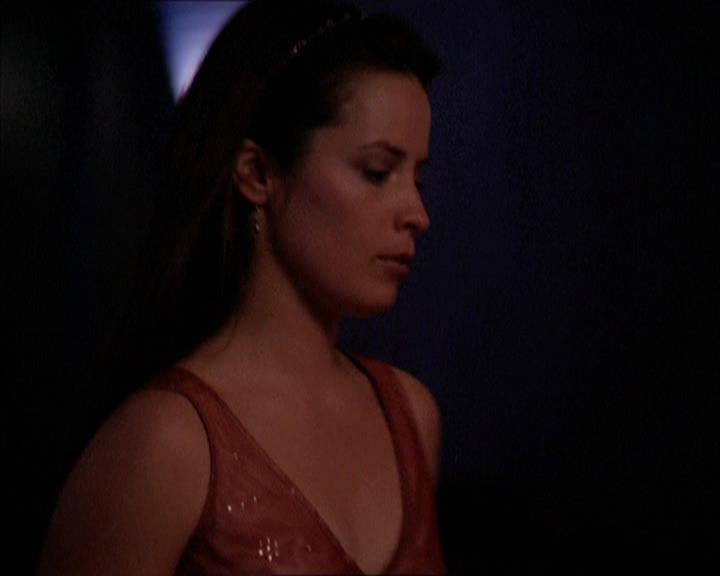 Charmed-Online-dot-213AnimalPragmatism2381.jpg