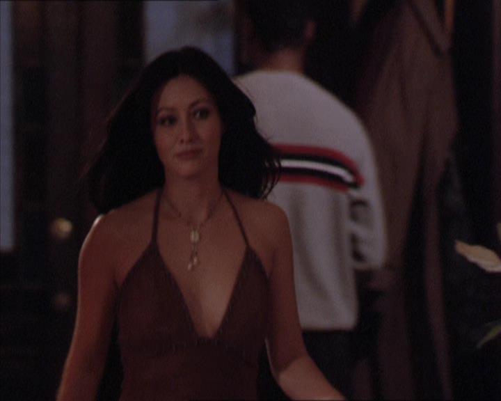 Charmed-Online-dot-214PardonMtPast0013.jpg
