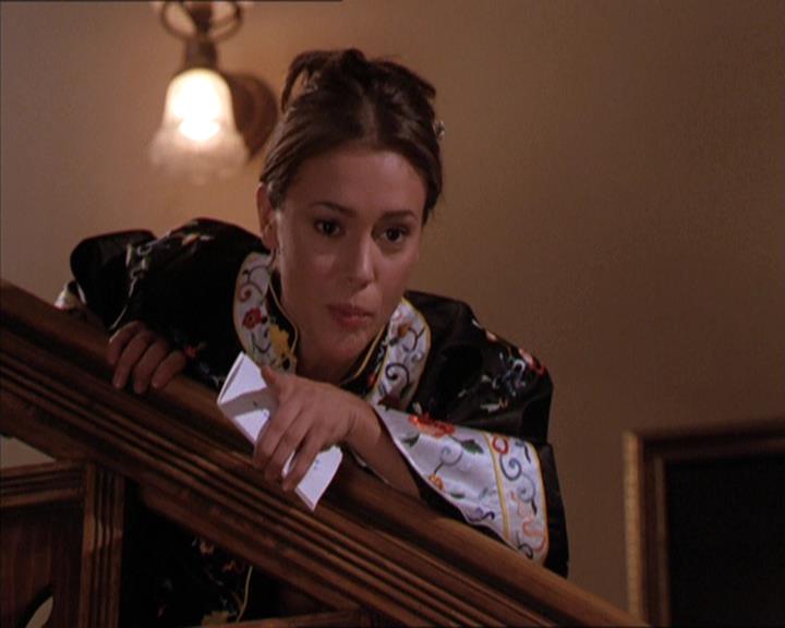 Charmed-Online-dot-214PardonMtPast0082.jpg